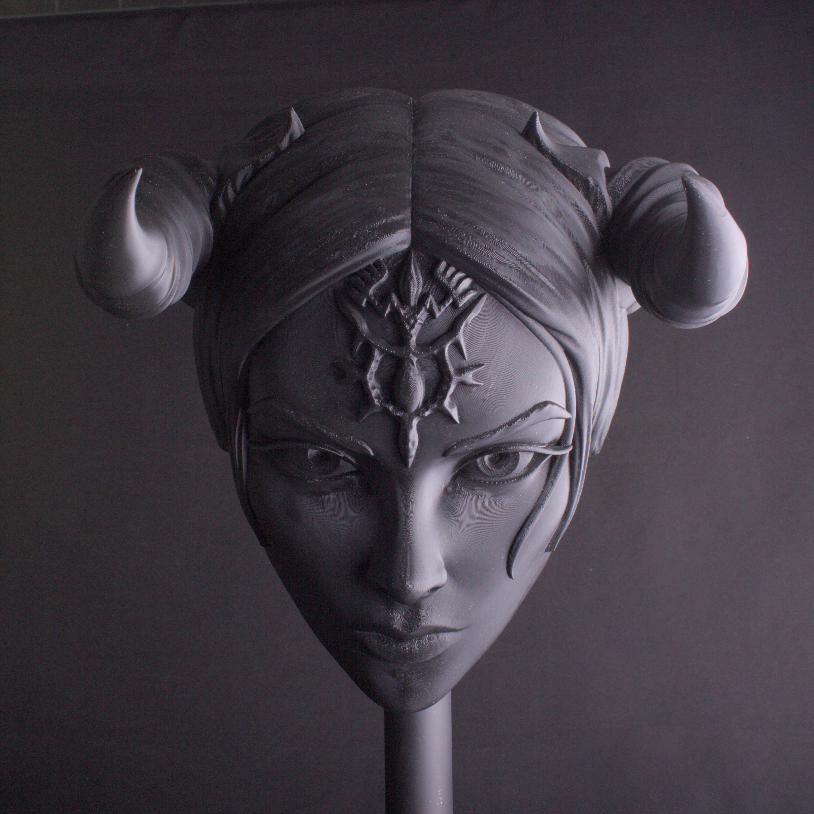 Lilith Wall Mounted Head and Hands