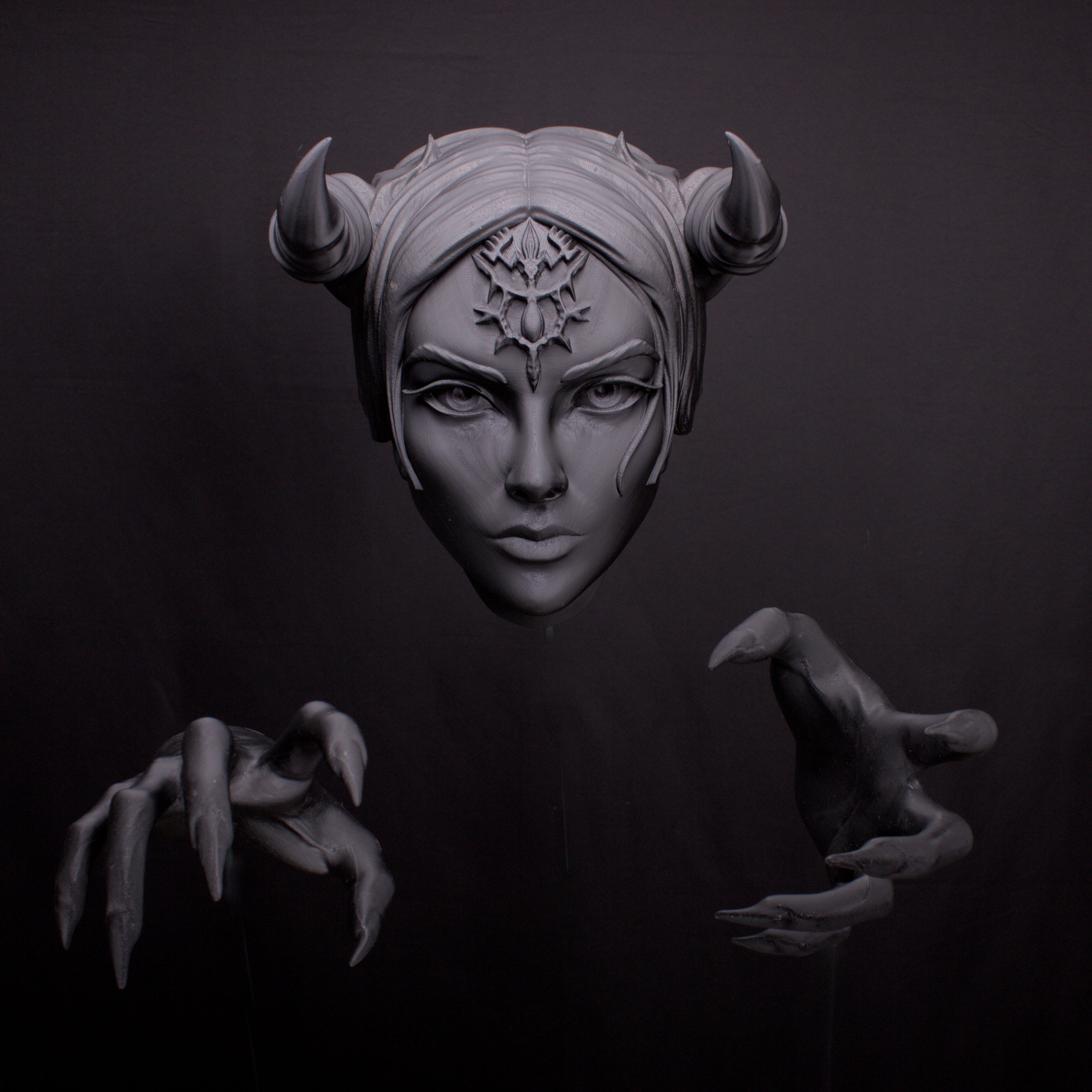 Lilith Wall Mounted Head and Hands