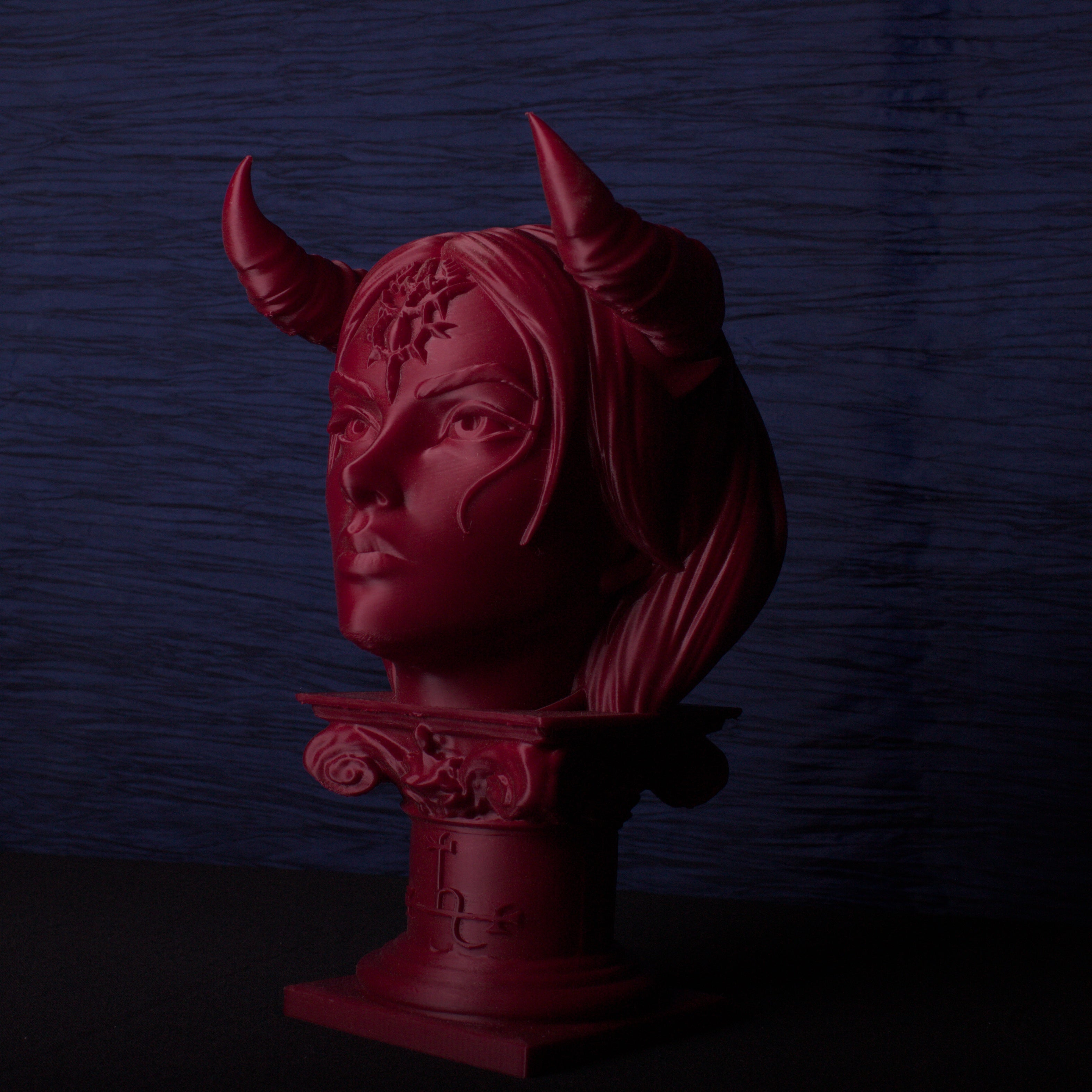 Lilith Wall Mounted Head and Hands