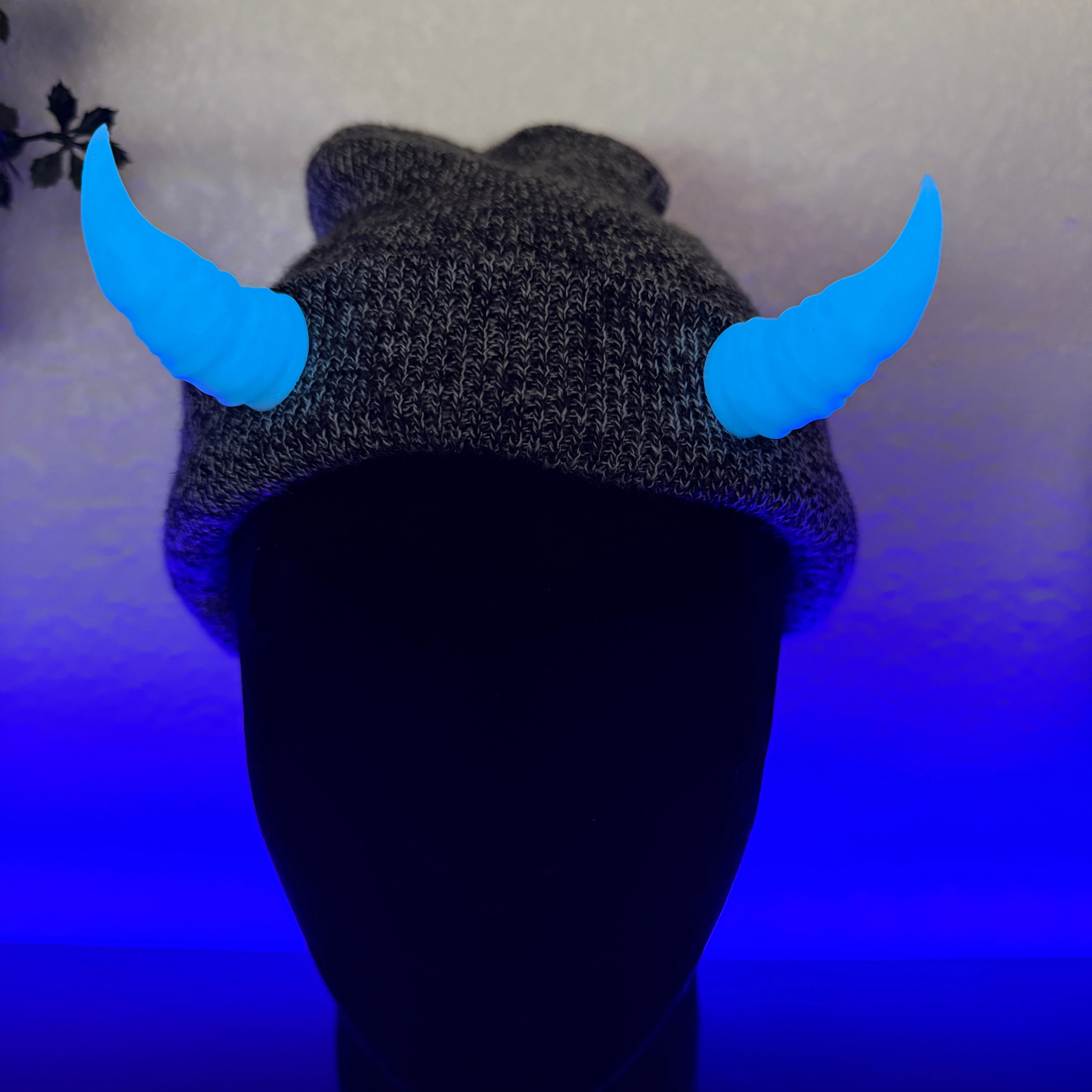 Magnetic Lilith - Devil Horn Accessories for Hats, Beanies, Wigs & Hoodies