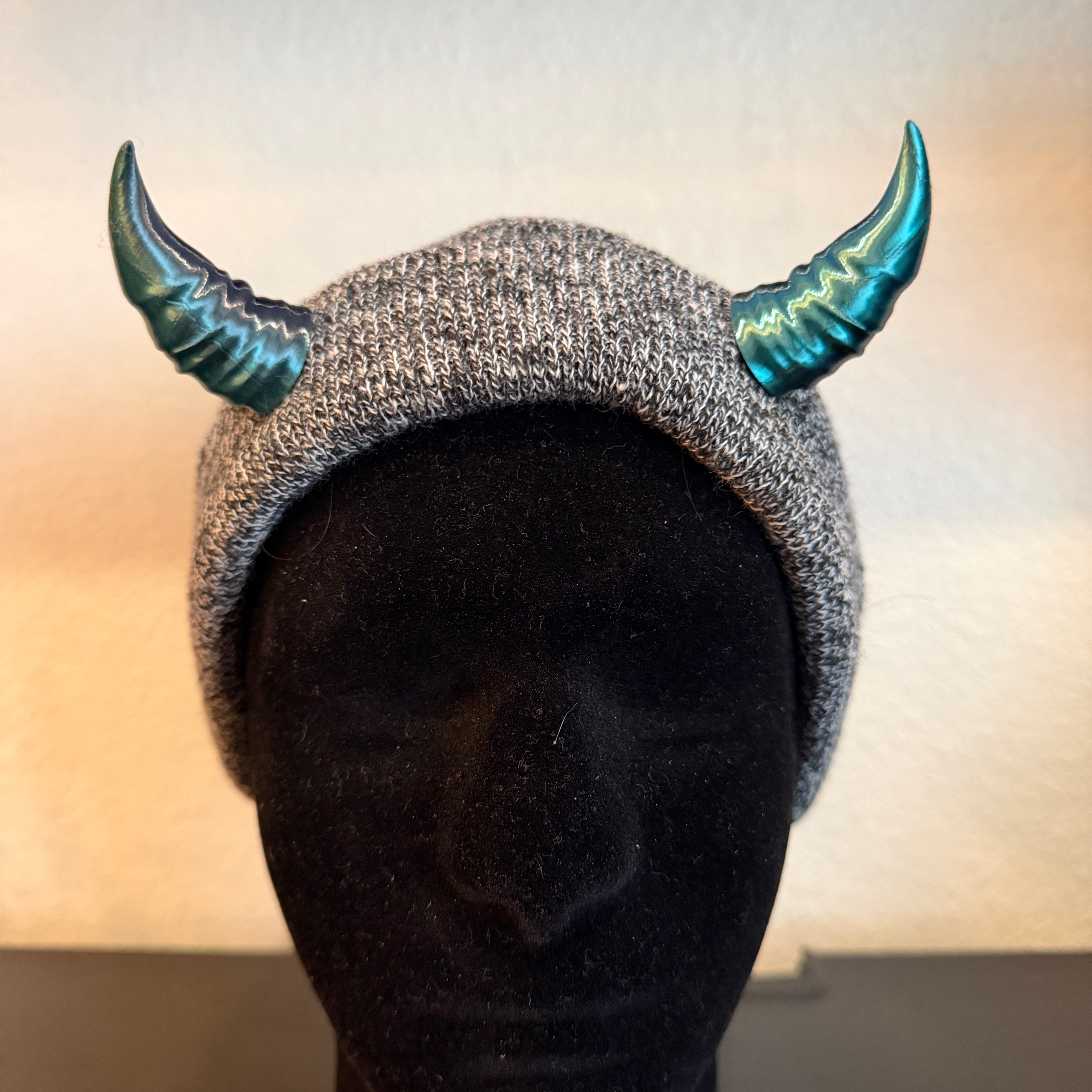 Magnetic Lilith - Devil Horn Accessories for Hats, Beanies, Wigs & Hoodies