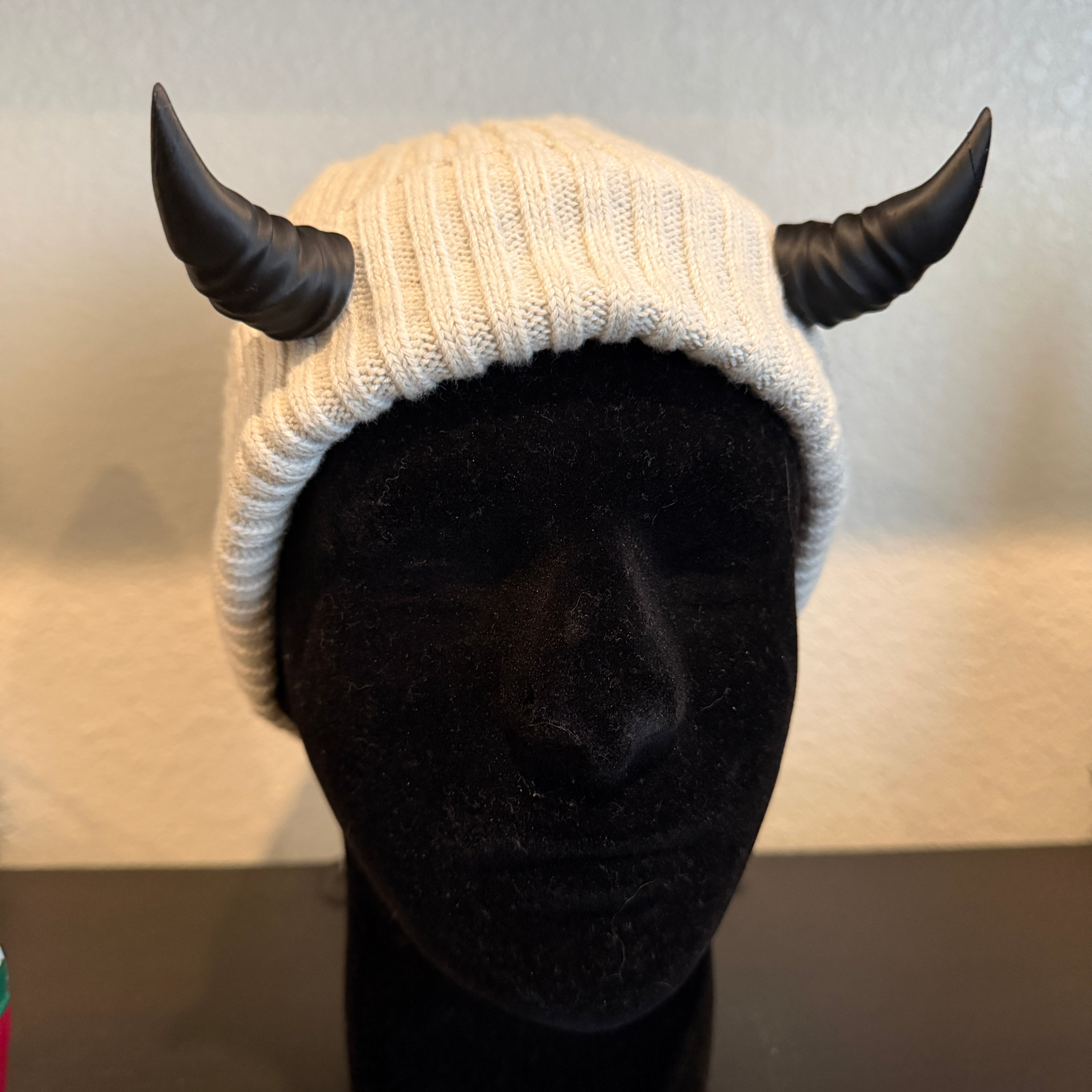 Magnetic Lilith - Devil Horn Accessories for Hats, Beanies, Wigs & Hoodies