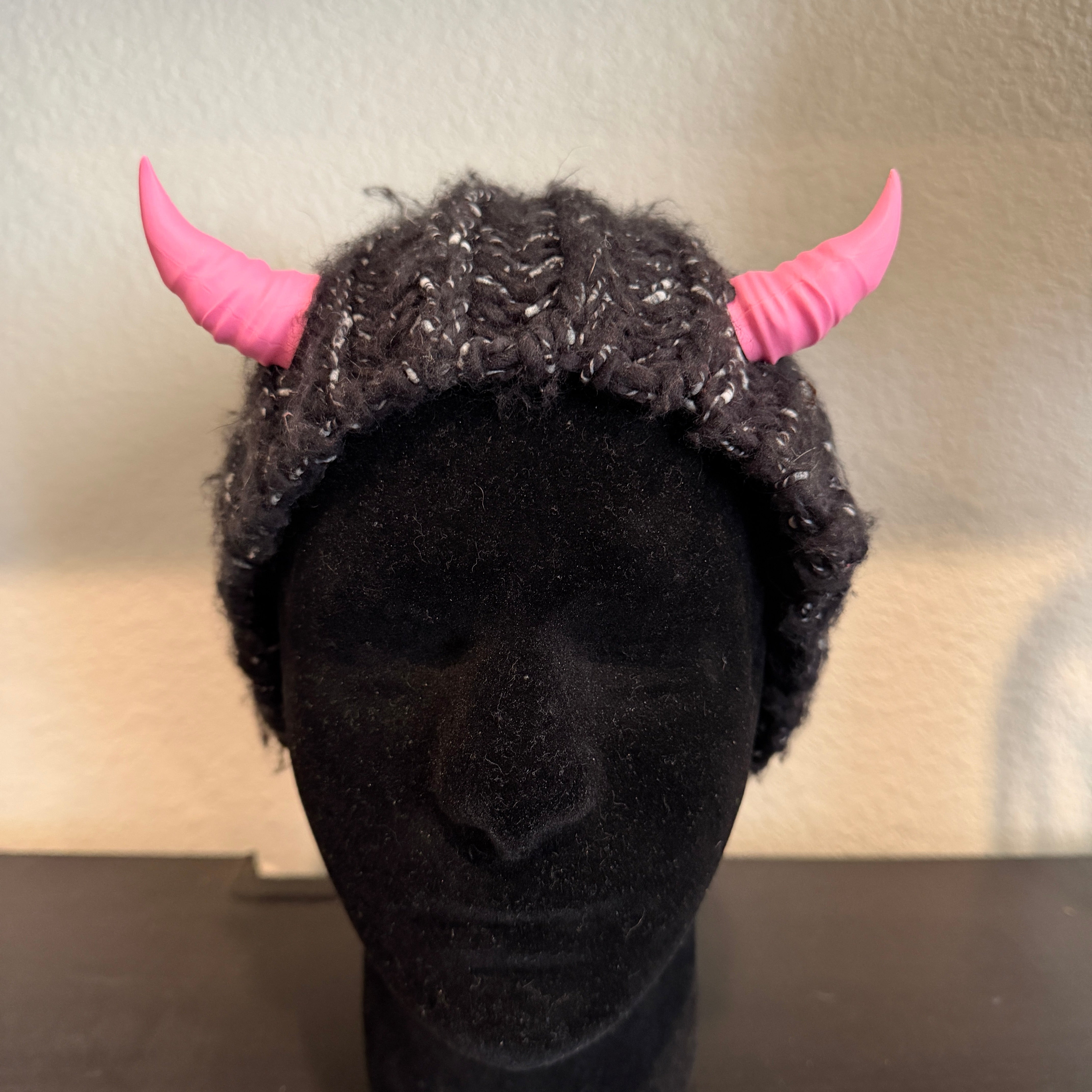 Magnetic Lilith - Devil Horn Accessories for Hats, Beanies, Wigs & Hoodies