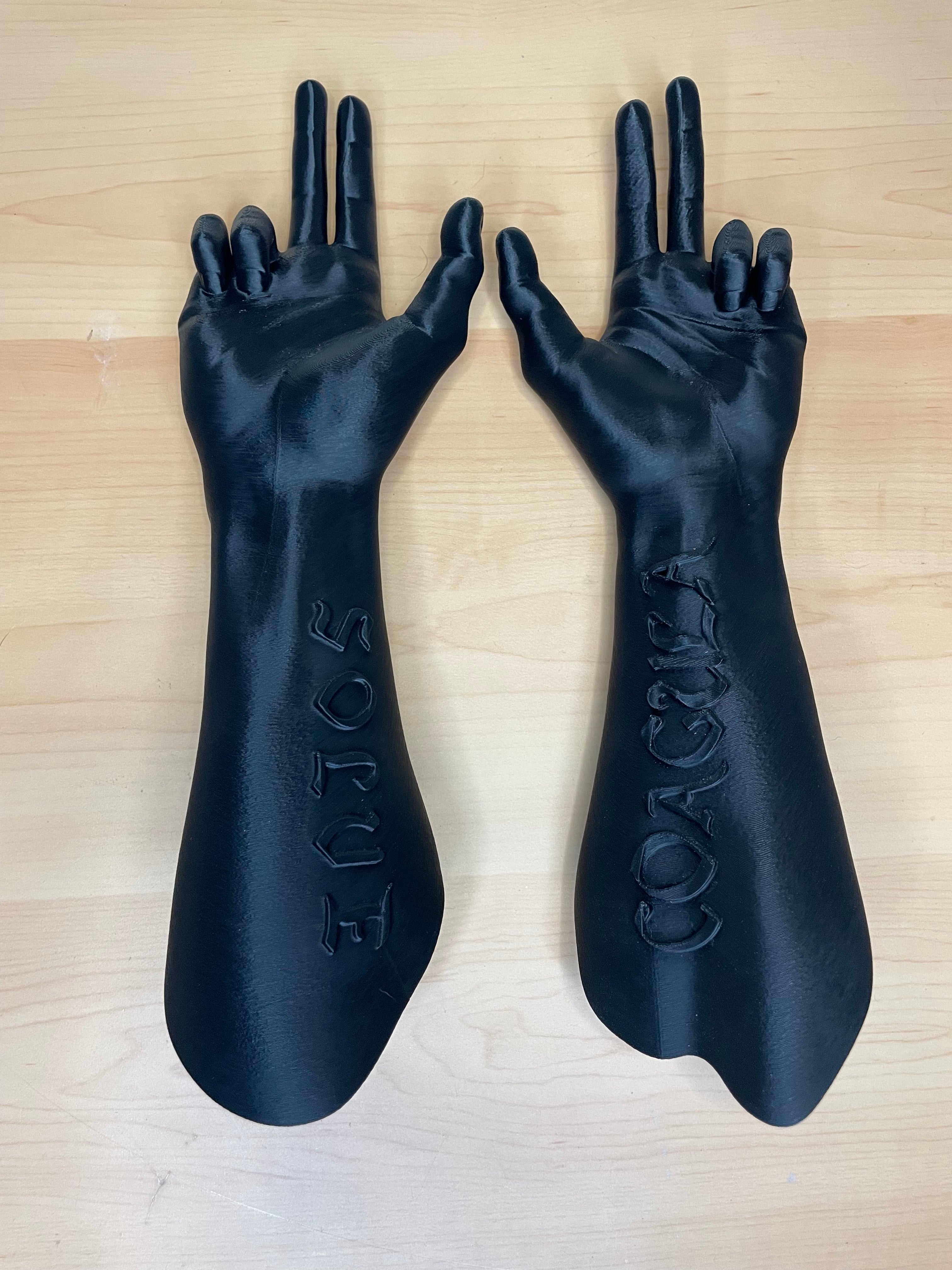 Wall-mounted Baphy head and hands